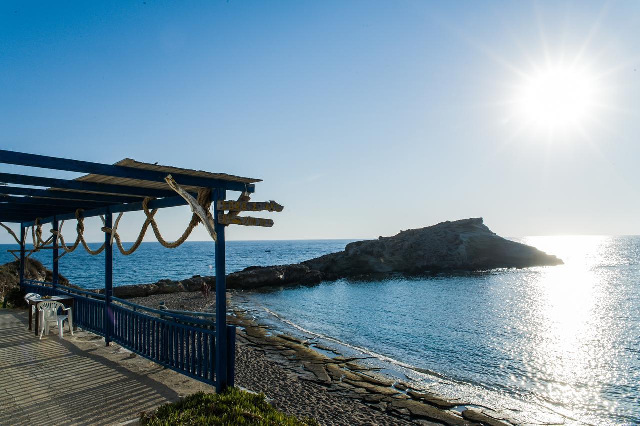 Zorbas Studios Lefkos  Extérieur photo